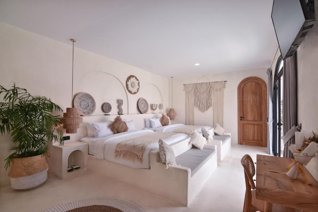 Bohemian Jogja Villas With Private Pool Kejayan Екстериор снимка